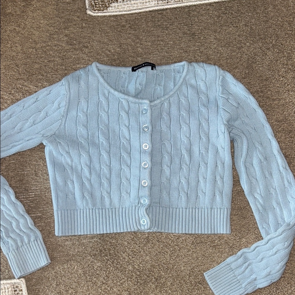 John Galt Brandy Melville Light Blue Cable Knit Cropped sweater - Picture 2 of 7